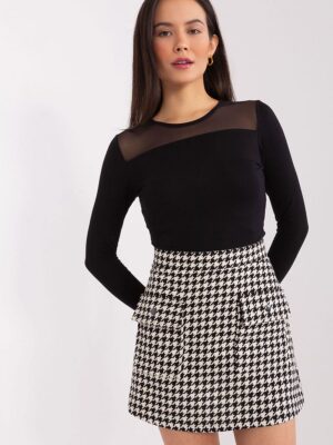 Short skirt model Lakerta