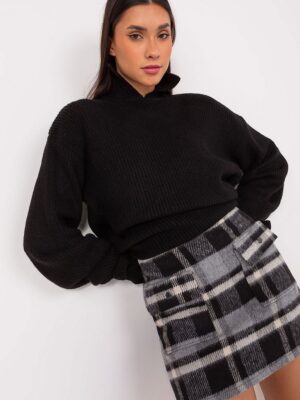 Short skirt model Lakerta