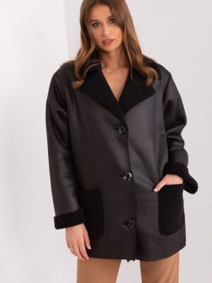 Jacket model Lakerta