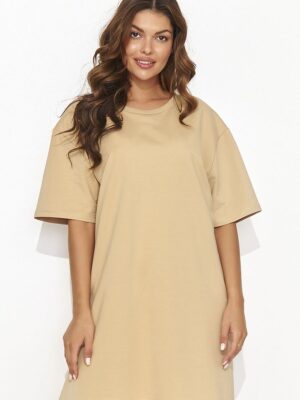 Daydress model Numinou
