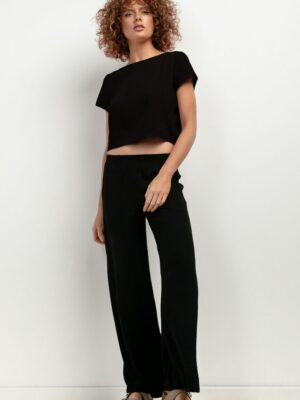 Women trousers model Tessita
