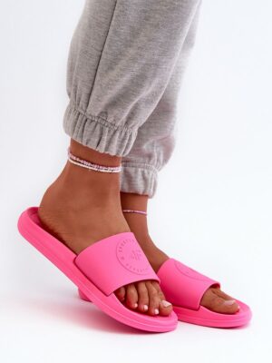 Flip-flops model Step in style