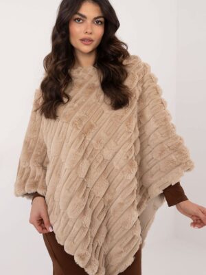 Poncho model AT