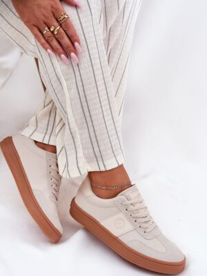 Sport Shoes model Step in style