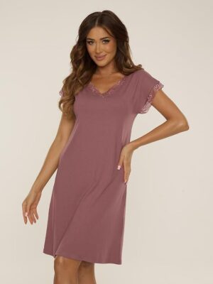 Nightshirt model De Lafense