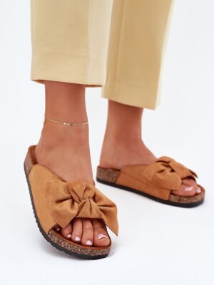 Flip-flops model Step in style
