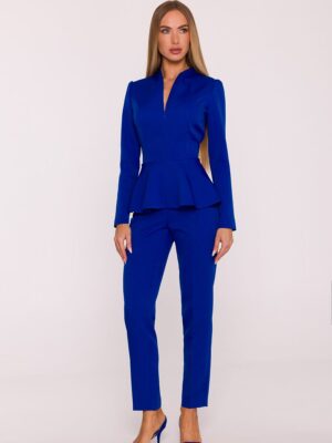 Suit model Moe