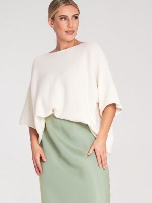 Bat style blouse model Figl
