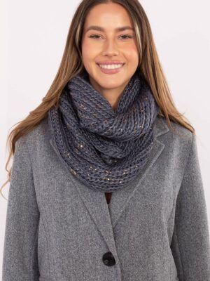 Infinity Scarf model AT