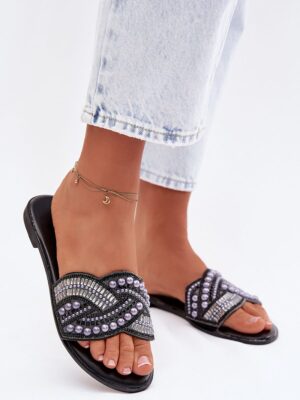 Flip-flops model Step in style
