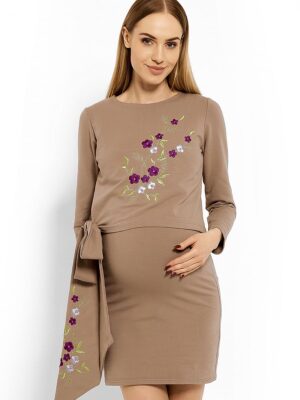 Pregnancy dress model PeeKaBoo