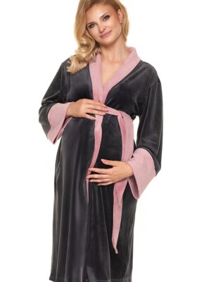 Bathrobe model PeeKaBoo