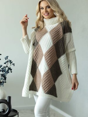 Turtleneck model PeeKaBoo