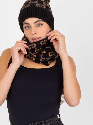 Infinity Scarf model AT