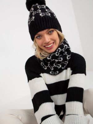 Infinity Scarf model AT