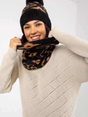 Infinity Scarf model AT