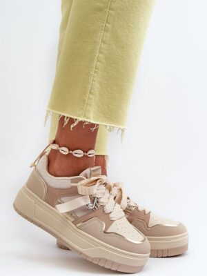 Sport Shoes model Step in style