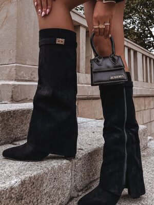 Heel boots model Step in style