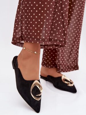 Flip-flops model Step in style