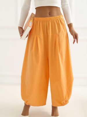 corduroy trousers model Italy Moda