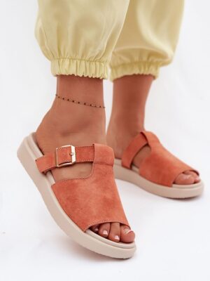 Platform sandals model Step in style