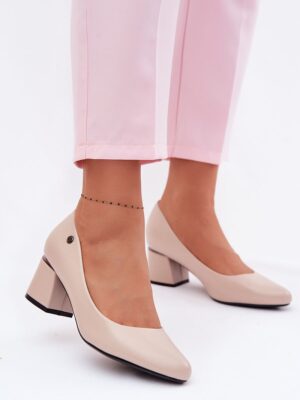 Block heel pumps model Step in style
