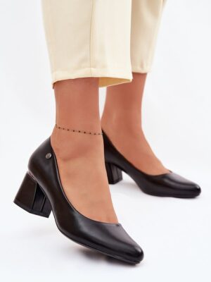 Block heel pumps model Step in style