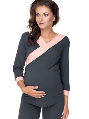 Pregnancy pajamas model PeeKaBoo
