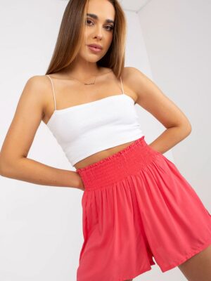Shorts model Fresh Made