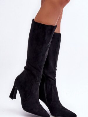 Heel boots model Step in style
