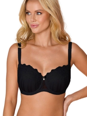 Padded bra model Vena